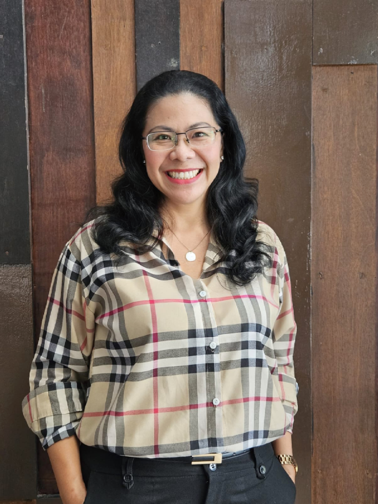 Rev. Lidya Tatik Hardy BCC